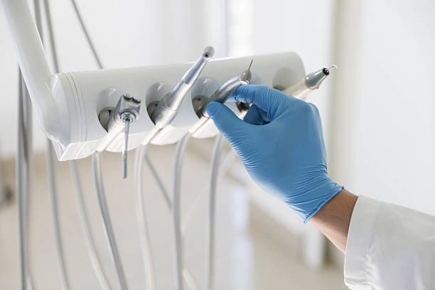 Professional Tooth Extraction technician working in Harrah, OK